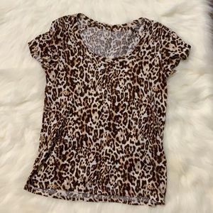 Banana Republic tee EUC small